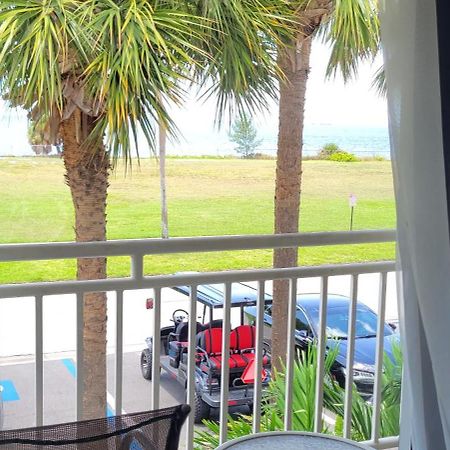 Manatee, Studio202, Beach Steps Away! Pool+Wifi Ruskin Zewnętrze zdjęcie